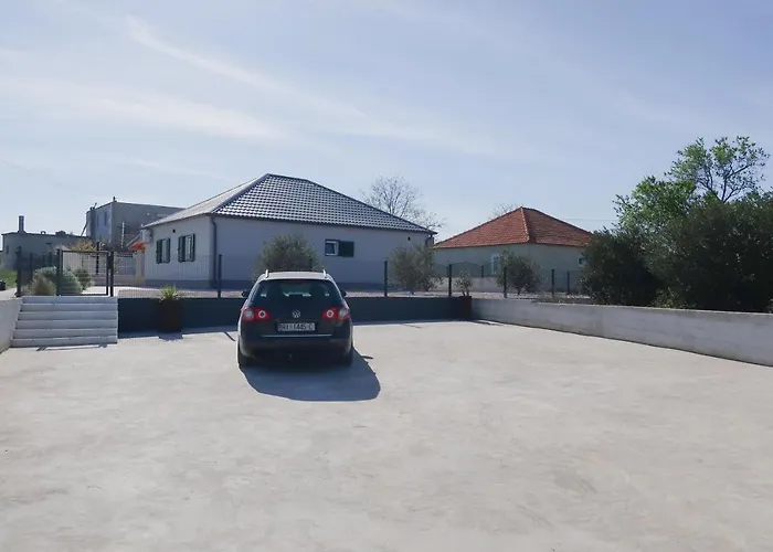 Vila Tara