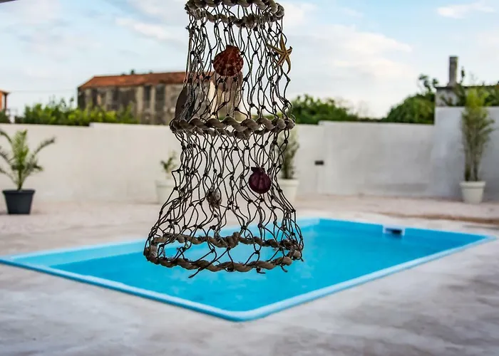 Villa Tara *